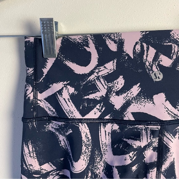 Lululemon Wunder Under High-Rise Tight *Full-On Luxtreme 28" - Picture 9 of 10